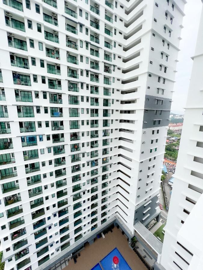 Aurora Vista Homestay Bangi At Vista Bangi With Wifi Netflix Gym Sauna Coway Swimming Pool-River View Kajang Exteriör bild