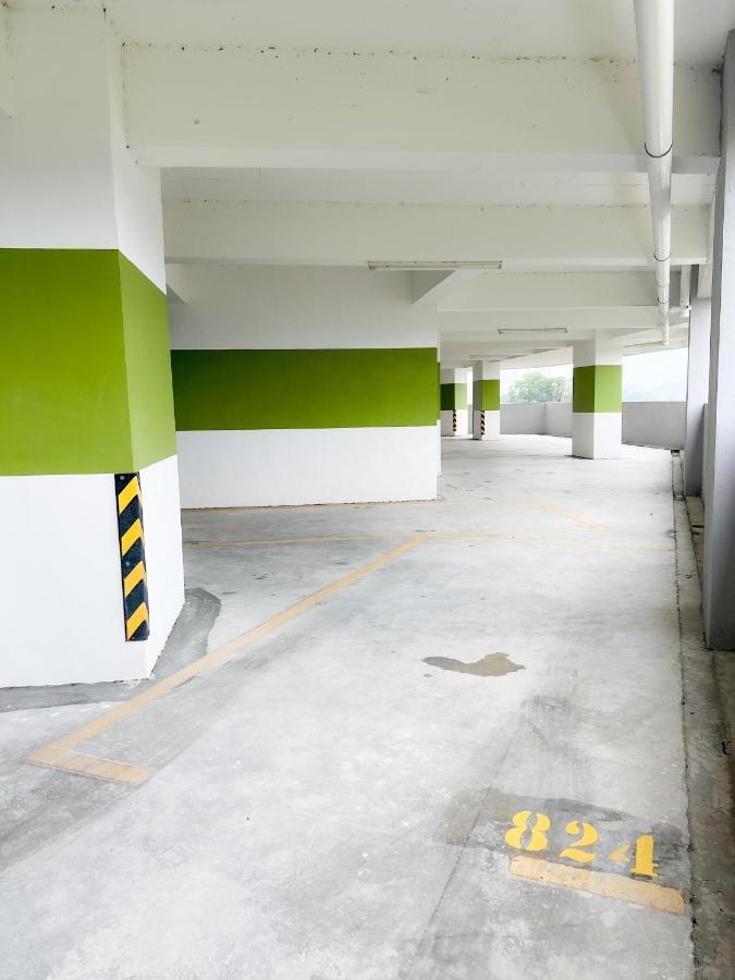 Aurora Vista Homestay Bangi At Vista Bangi With Wifi Netflix Gym Sauna Coway Swimming Pool-River View Kajang Exteriör bild
