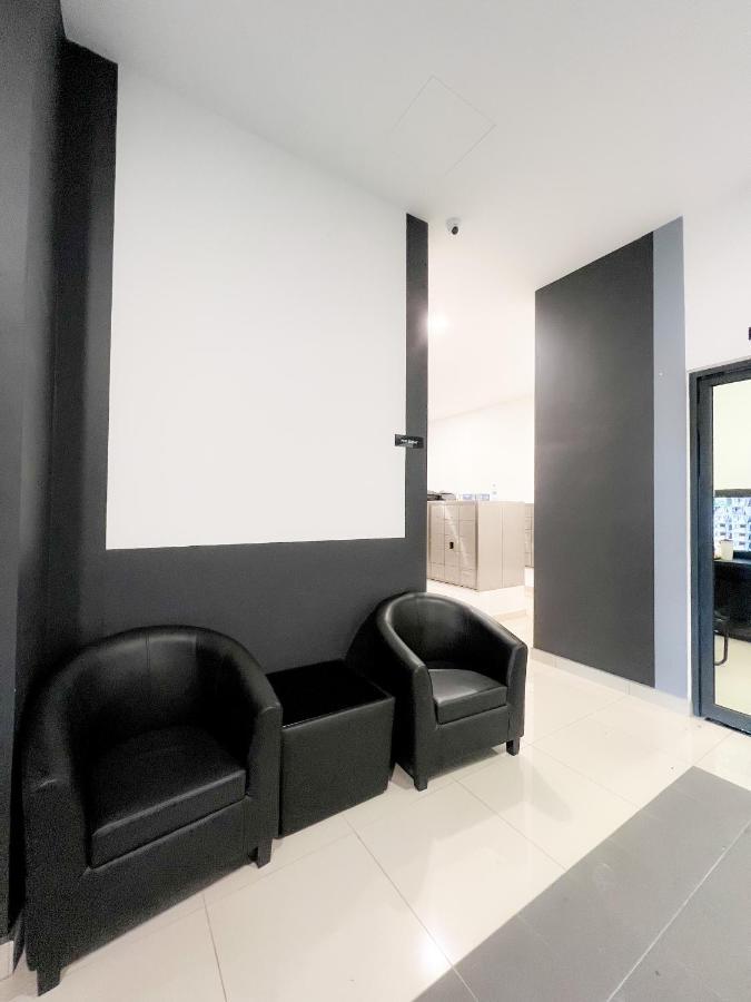 Aurora Vista Homestay Bangi At Vista Bangi With Wifi Netflix Gym Sauna Coway Swimming Pool-River View Kajang Exteriör bild